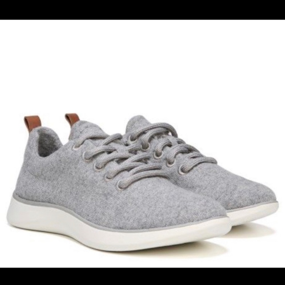 Dr. Scholl’s Freestep W11 Gray Lace Up Sneakers Sz 11